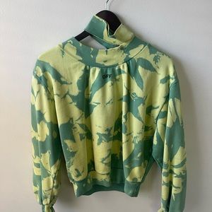 OFF-WHITE GEOMETRIC CUT OUT TURTLENECK